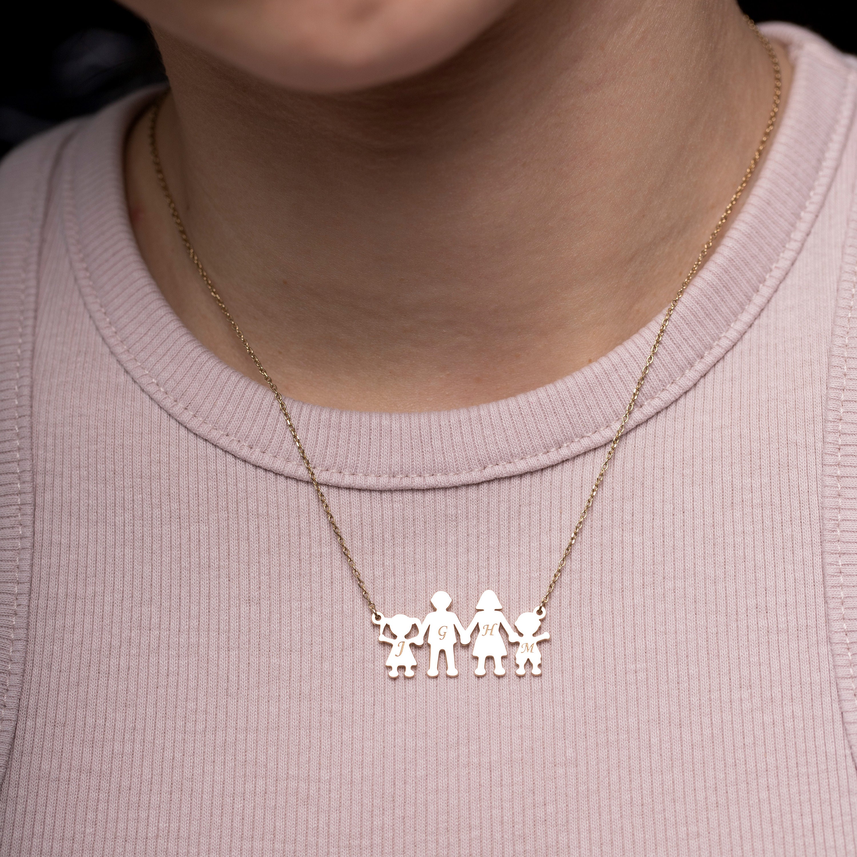 Family of Four Personalized Sterling Silver Necklace – Ornata