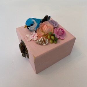 Bluebird Floral Trinket Box