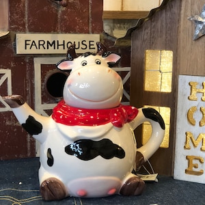 Farmhouse ceramic cowboy tea pot table top kitchen decorations