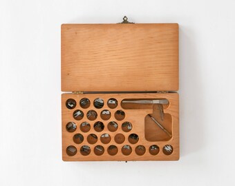 Vintage Metal Lettering Kit in Wooden Box // Great Font Typeface! // Americana, Folk Art, Crafts, Letters