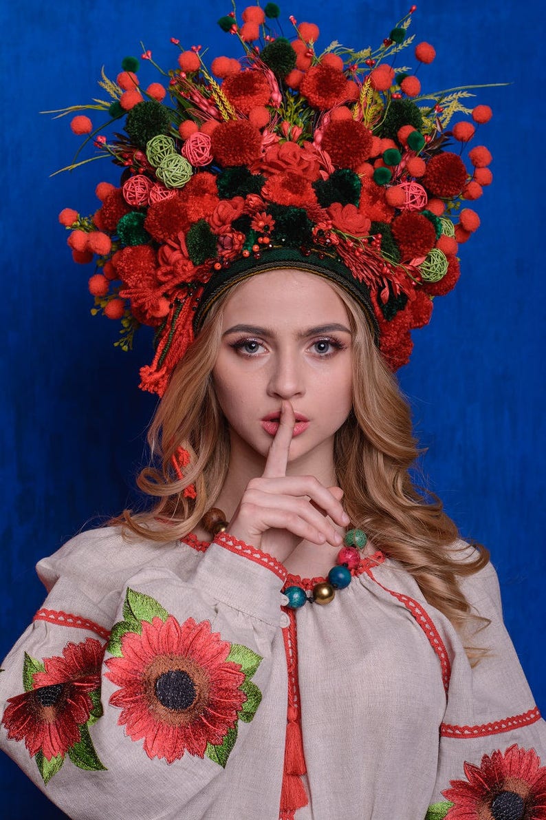 Ukrainian headwear Red Headdress Flower Crown Flower image 0