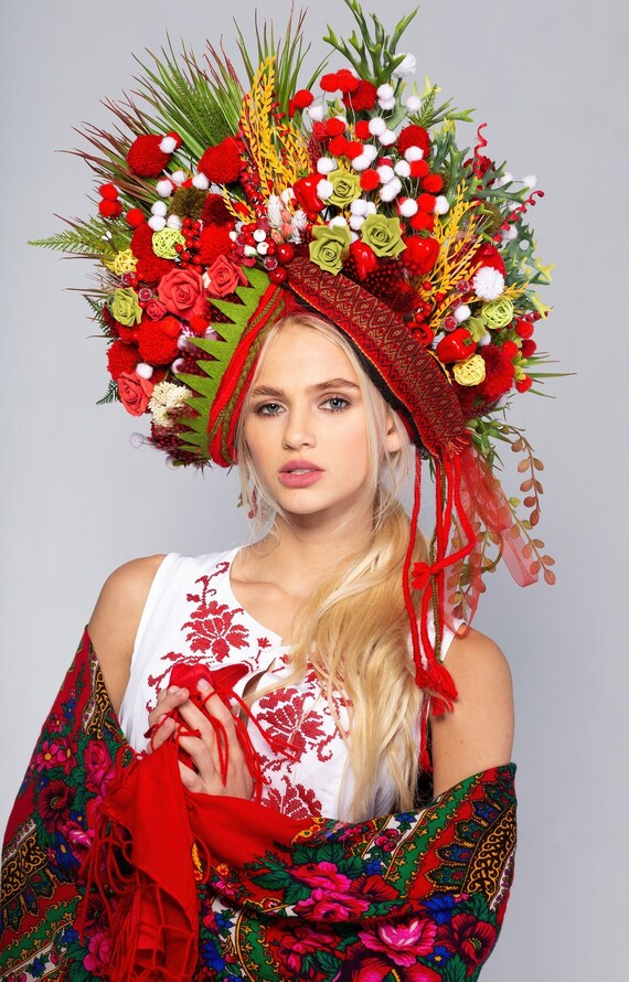 ukrainian flower headpiece