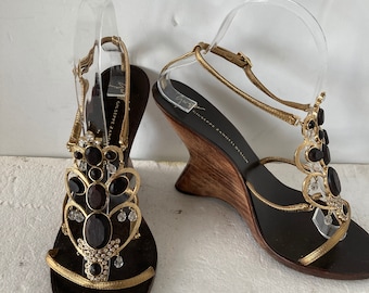 Sandalias de cuña vintage Giuseppe Zanotti Jewel, fabricadas en Italia, talla 38.5 (UE).