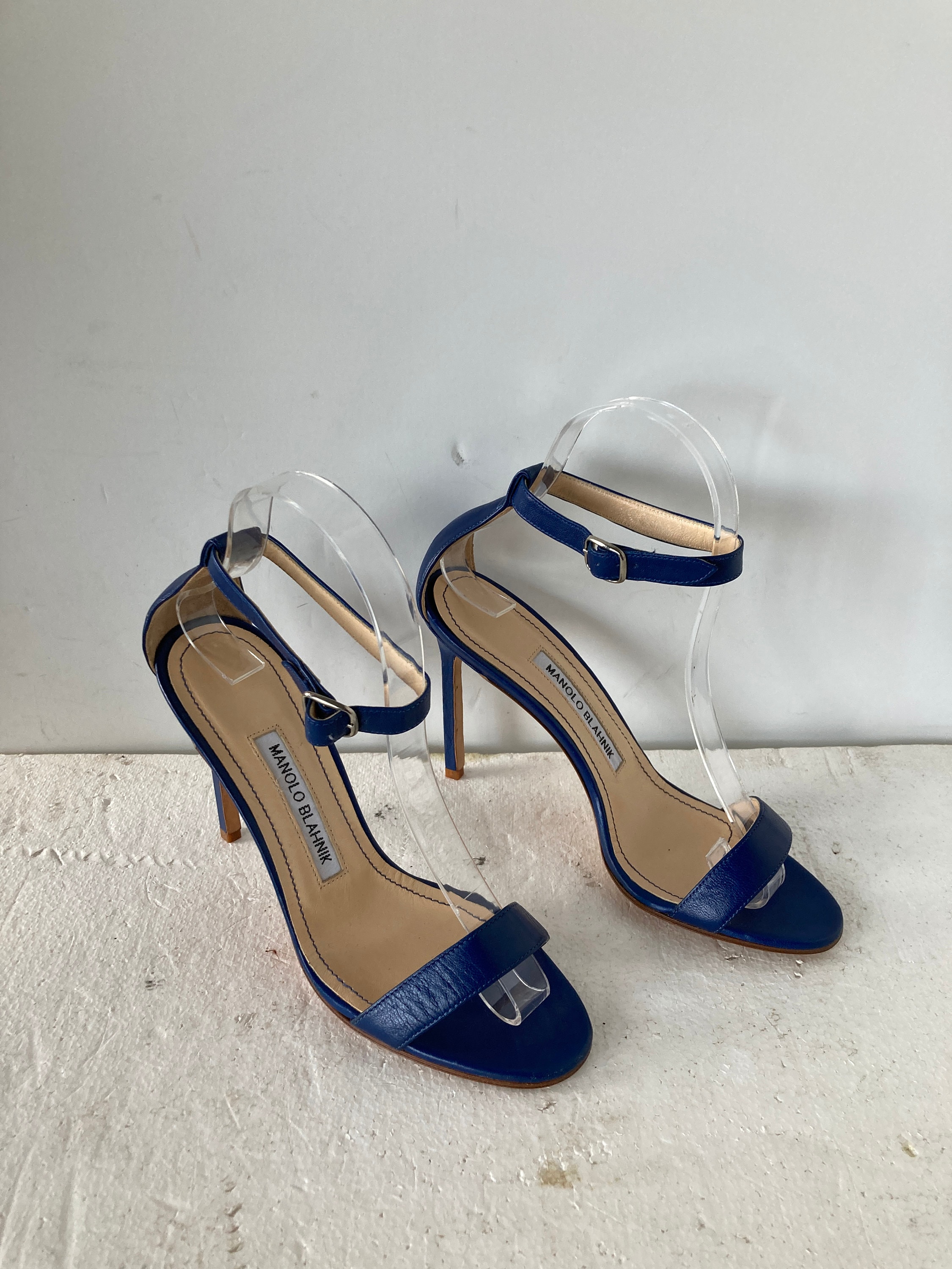 Vintage Manolo Blahnik Size 36 - Etsy