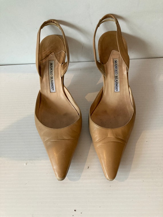 Manolo Blahnik tan color leather shoes- high heel… - image 2