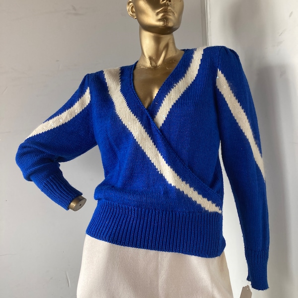 Vintage 80er Jahre blau weißer Strickpullover, Ultra feminin - lebhaftes Blau und Weiß- weicher und romantischer Pullover- Inspiration Label Gr. s/m