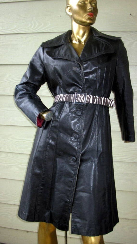 vintage black soft leather coat.crusing in 2000 wi