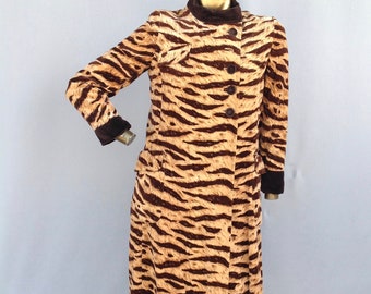 Vintage 1960s Samt Mantel Kleid: Braunes Animal Print, Grösse S