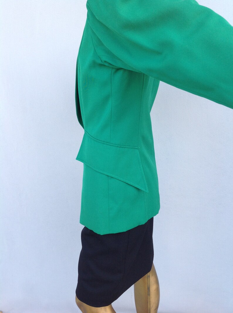 Vintage 80s EMANUEL UNGARO Green Tailored Wool Jacket for Women,Womens Italian Fashion & French Elegant Jacket 1980s-sustainable fashion image 2