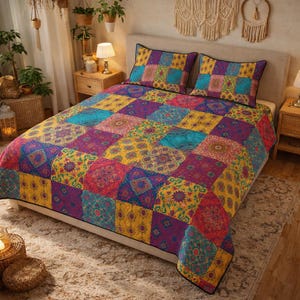 Boho Patchwork Quilt, Colorful Paisley Mandala Blanket, Vibrant Bohemian Bedding, Hippie Cottagecore Bedspread, Festival Picnic Throw