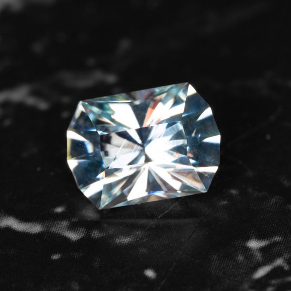 Aquamarine, Malawi 1.19 Ct Clarity SI1, Cushion Cut 8.1 x 5.8 mm, For Jewelry, Video on a Hand