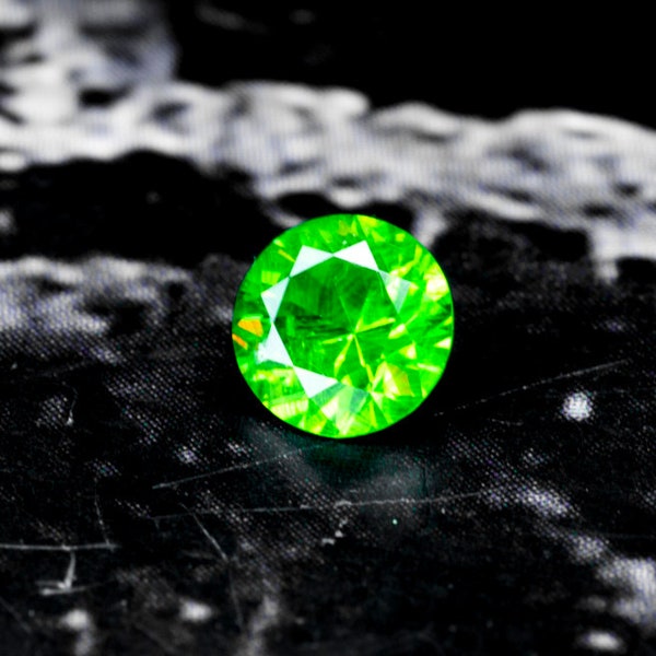 Demantoid Garnet, Ural Mountains 0.30 Ct Round Cut 4.0 mm, Perfect Ring Size, See Video on a Hand!