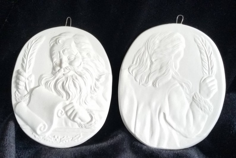 Santa Checking His List Medallion Ornament- Christmas Ornament DIY, Unpainted Ceramic Bisque Ready to Paint
