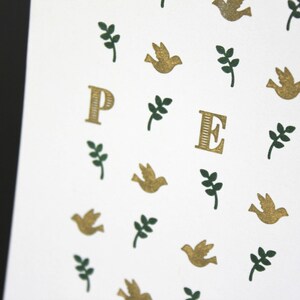 Box of 8 Peace, Doves & Branches Holiday Card A7 image 3