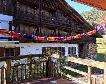 Catene di carta lavorata a maglia