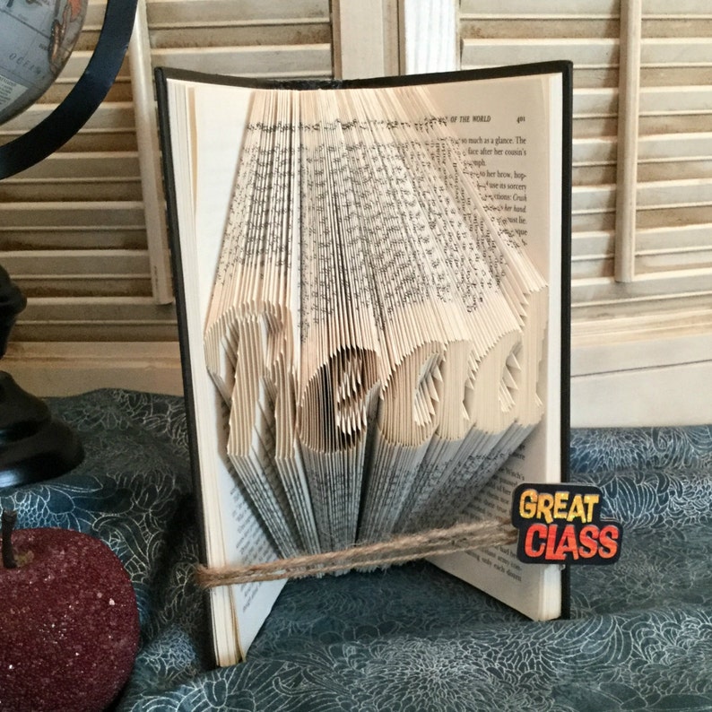 Book Folding Art bookfolding Love To Read I Love Reading Back To School Teacher Gifts Bookfolding Christmas Present For Teachers
