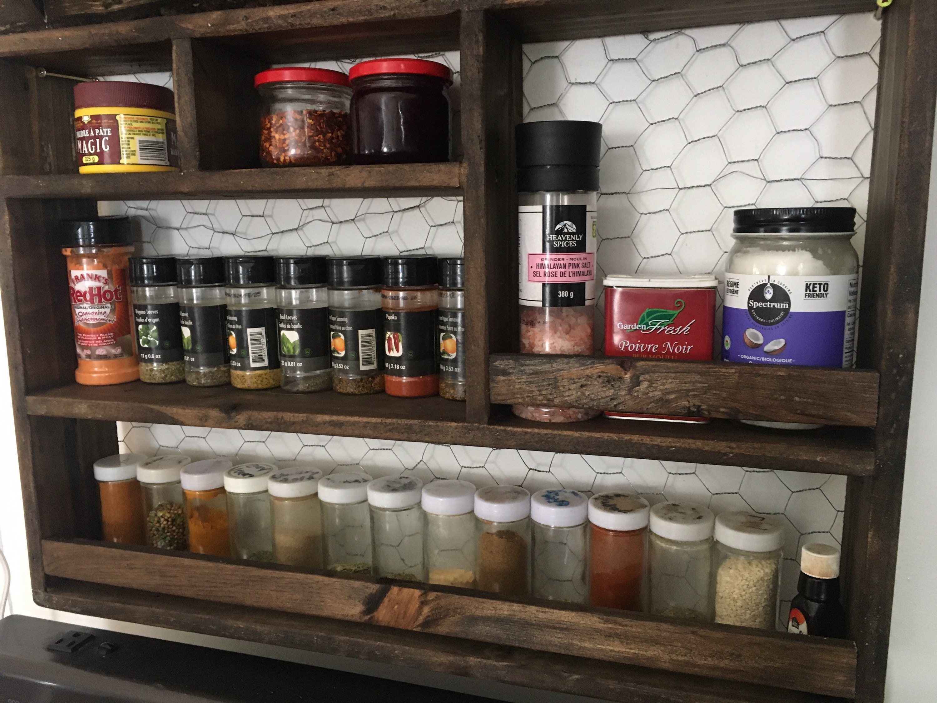 Wood Spice Shelf, Wood Spice Rack, Spice Organizer, , Country Kitchen  Decor, Wooden Spice Rack, Great Kitchen Decor, Rustic Farmhouse Decor 