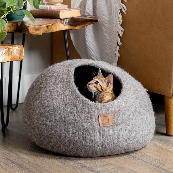 BEST AESTHETIC Cat Bed | Natural Organic Merino Felt Wool | SOFT, Wholesome, Cute | #1 Modern "Cat Corner" Cave | Handmade Round Style