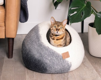 BEST Cat Bed Fade Design Cave | Natural Organic Merino Felt Wool | Soft, Sturdy | #1 Modern "Cat Corner" Cave | Handmade Round Style