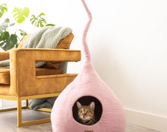 Aesthetic Soft Cat Cave with Tail - Organic Merino Felt Wool - Happy Cat or Money Back - Wholesome Pet Gift - Modern Pet Cave - Fun Cat Bed