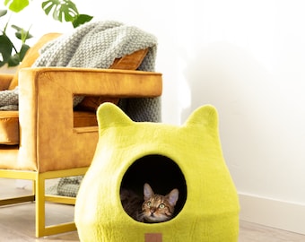 BEST AESTHETIC Cat Bed with Ears | Natural Organic Merino Felt Wool | SOFT, Wholesome, Cute | #1 Modern "Cat Corner" Cave | Handmade and Fun