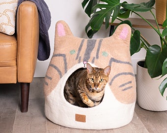 Best Cat Design Bengal Cat Cave Bed | Natural Organic Merino Felt Wool | SOFT, Durable | #1 Modern "Cat Corner" Cave | Handmade and Fun