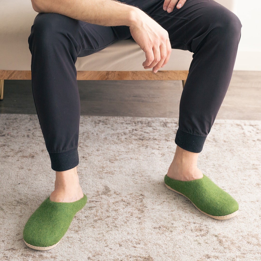 mens wool slippers