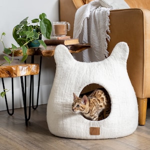 BEST AESTHETIC Cat Bed with Ears Natural Organic Merino Felt Wool SOFT, Wholesome, Cute 1 Modern Cat Corner Cave Handmade and Fun image 3