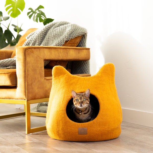 BEST AESTHETIC Cat Bed with Ears | Natural Organic Merino Felt Wool | SOFT, Wholesome, Cute | #1 Modern "Cat Corner" Cave | Handmade and Fun