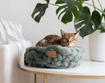 BEST New Cat Bed Basket from Natural Organic Merino Chunky Knit Wool, SOFT Wholesome, Cute #1 Modern "Pet Corner" Bed Handmade Round Style