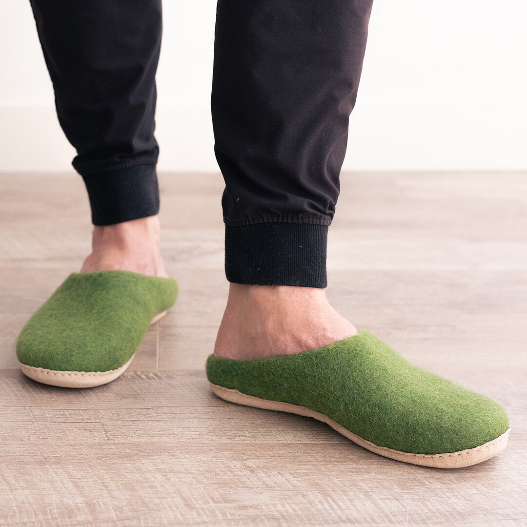 lambswool slippers mens