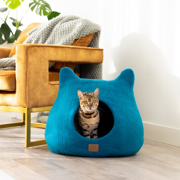 BEST AESTHETIC Cat Bed with Ears | Natural Organic Merino Felt Wool | SOFT, Wholesome, Cute | #1 Modern "Cat Corner" Cave | Handmade and Fun