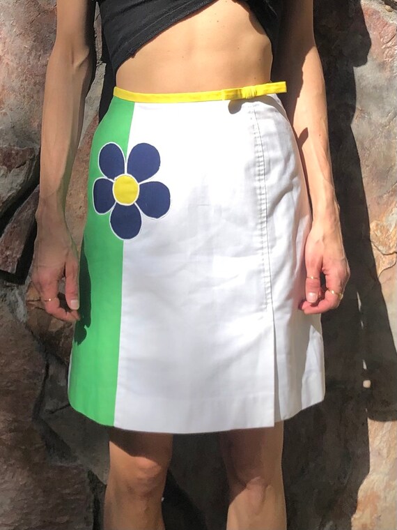 60s Daisy Applique Tennis Skirt Shorts Color Block - image 4