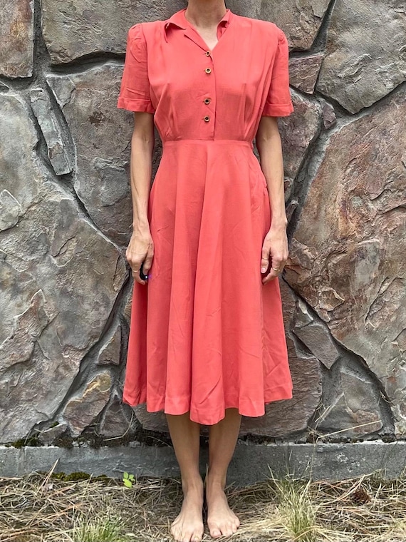 1940s Salmon Pink Rayon Day Dress Shirt Waist Sharp Collar Gold Metal Buttons