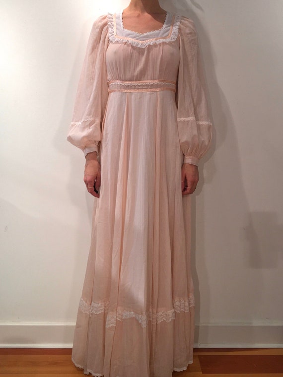 70's Gunne Sax by Jessica Pretty Pink Lace And Sat