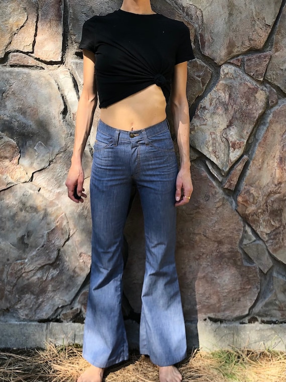 70s High Waisted Light Denim Bell Bottoms Farah Br