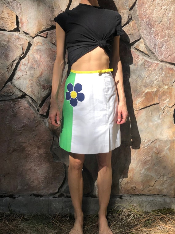 60s Daisy Applique Tennis Skirt Shorts Color Block - image 1