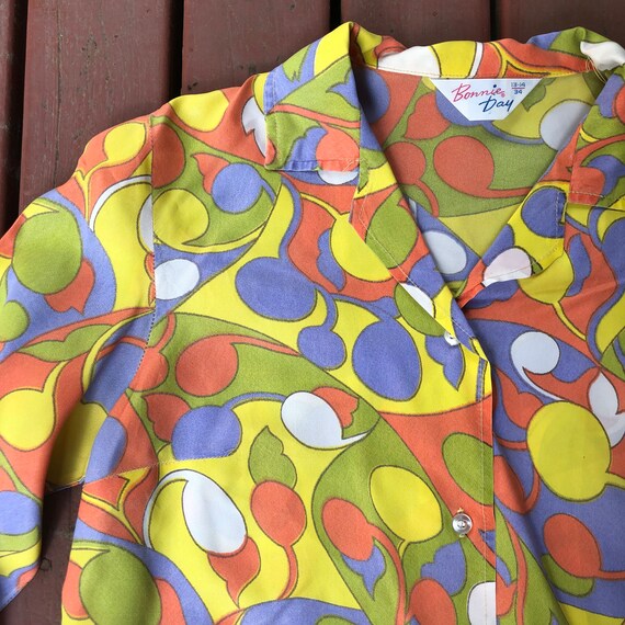 70s Bonnie Day Floral Psychedelic Nylon Button Up… - image 6