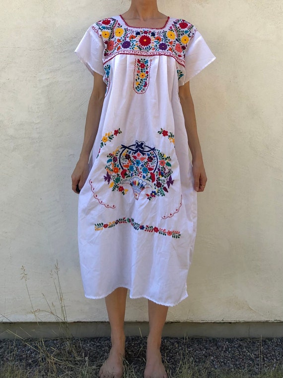 80s Mexican Boho Hand Embroidered Tunic Wedding H… - image 1