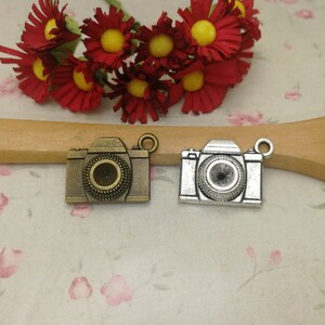 6/20 Pieces Metal retro camera Pendant Necklace Earring Keychain Charm Handmade Craft Jewelry DIY Finding Antique Bronze Silver Color ZM0508
