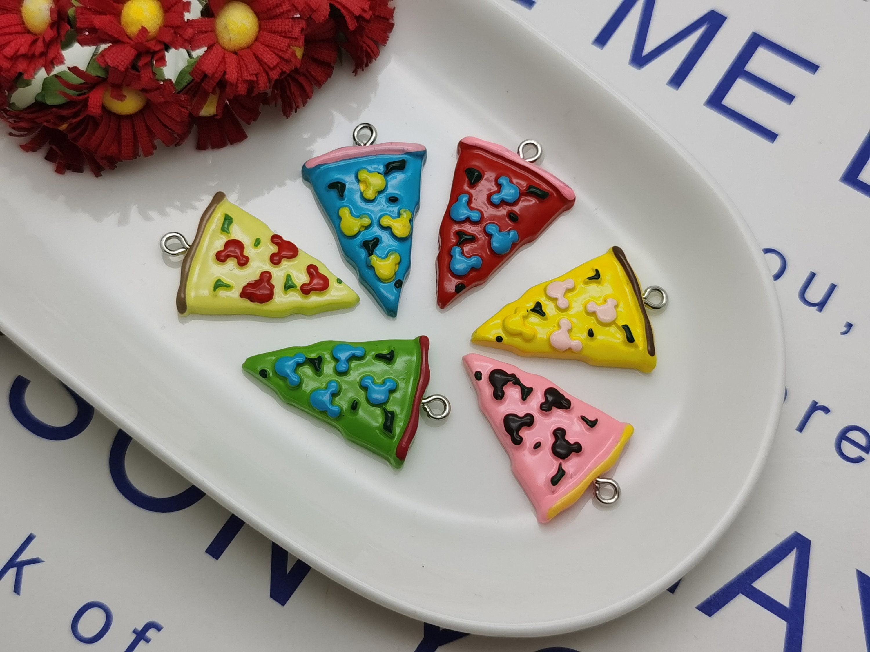 6/20 Pieces Plastic Pizza Pizzeria Pendant Charm , Resin Handmade