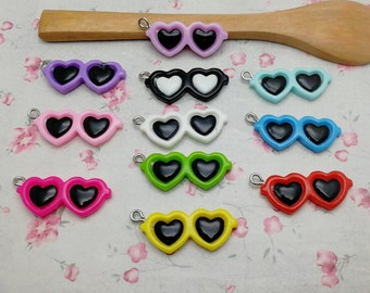 6/20 pieces plastic sunglasses sun glasses pendant charm , resin handmade jewelry DIY finding necklace earring decoration accessory , ZP0466