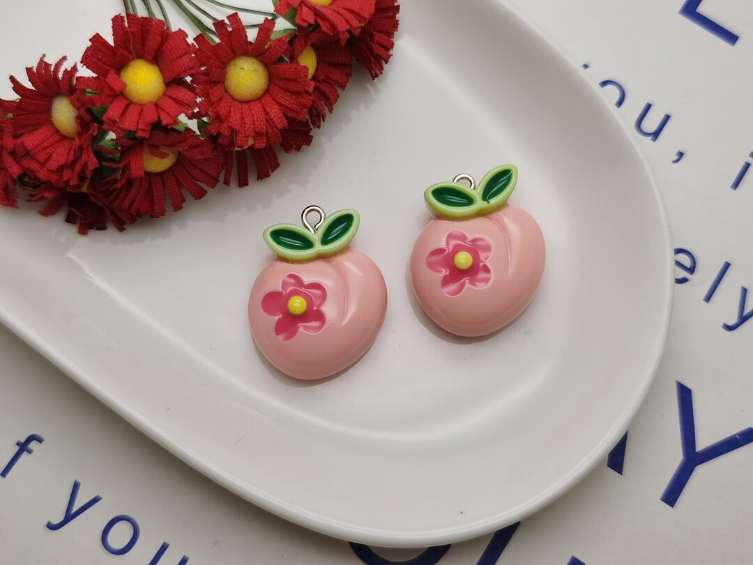 6/20 Pieces Plastic Peach Fruit Pendant Charm , Resin Handmade Craft ...