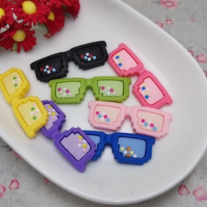 10/50 pieces plastic sunglasses sun glasses flat back cabochon charm , mix color resin flatback cab decoration bead pendant finding , ZP0707