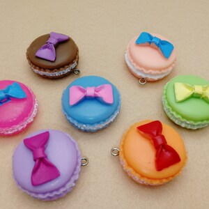 6/20 pieces plastic macaroon dessert cake pendant charm , resin handmade jewelry DIY finding necklace earring decoration accessory , ZP0058