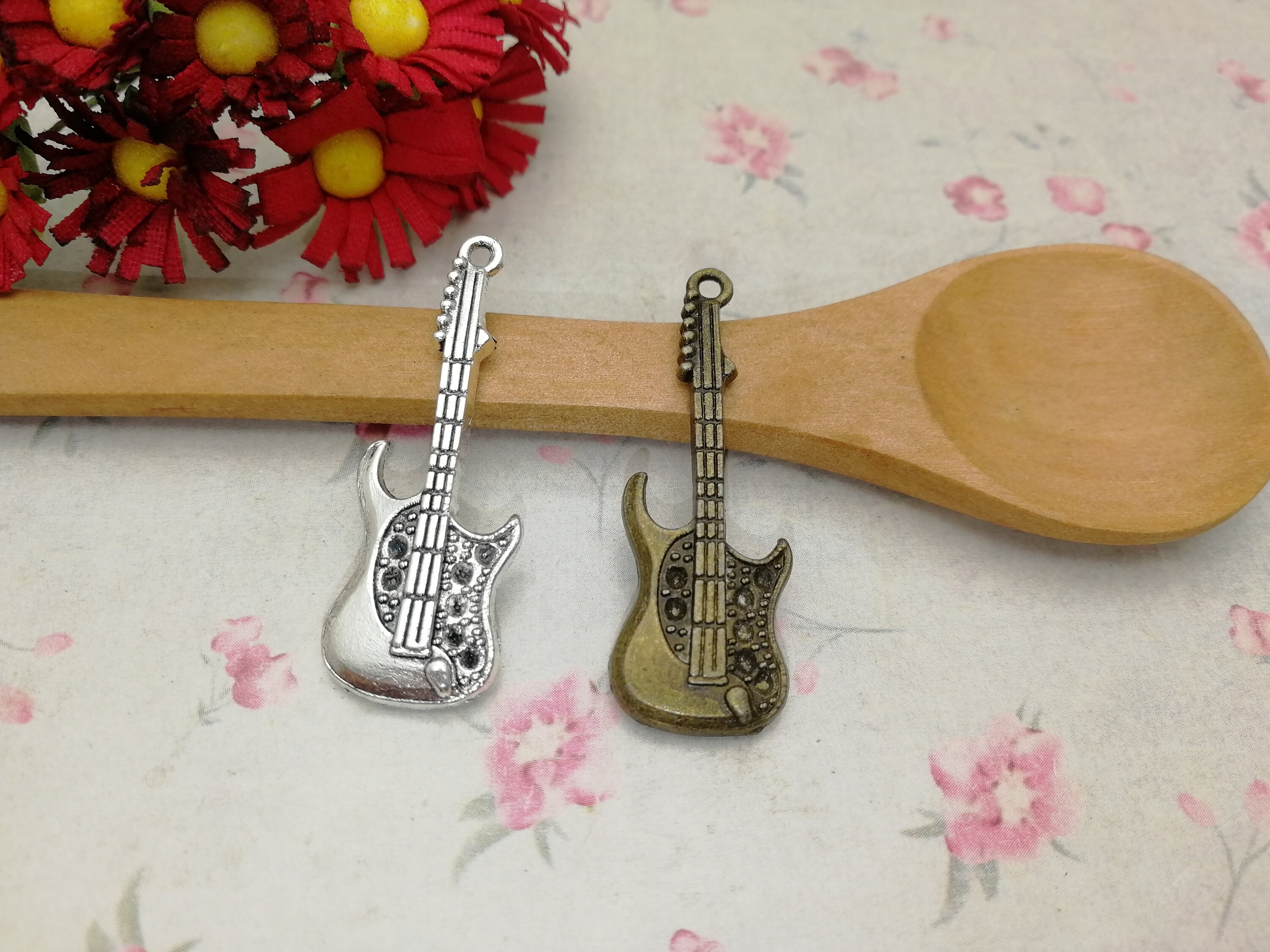 6/20 Pieces Metal Guitar Bass Pendant Necklace Earring 6/20 Pieces Metal Guitar Bass Pendant Necklace Earring