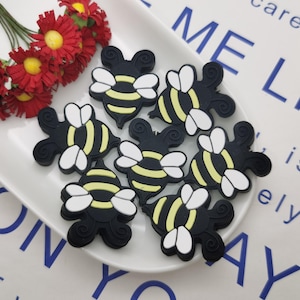 Silicone Bead Honeybee Honey Bee Hornet Focal Bead for Pen Bracelet Necklace Keychain Lanyard , Silicone Bead Bulk DIY Charm Finding ZS0153