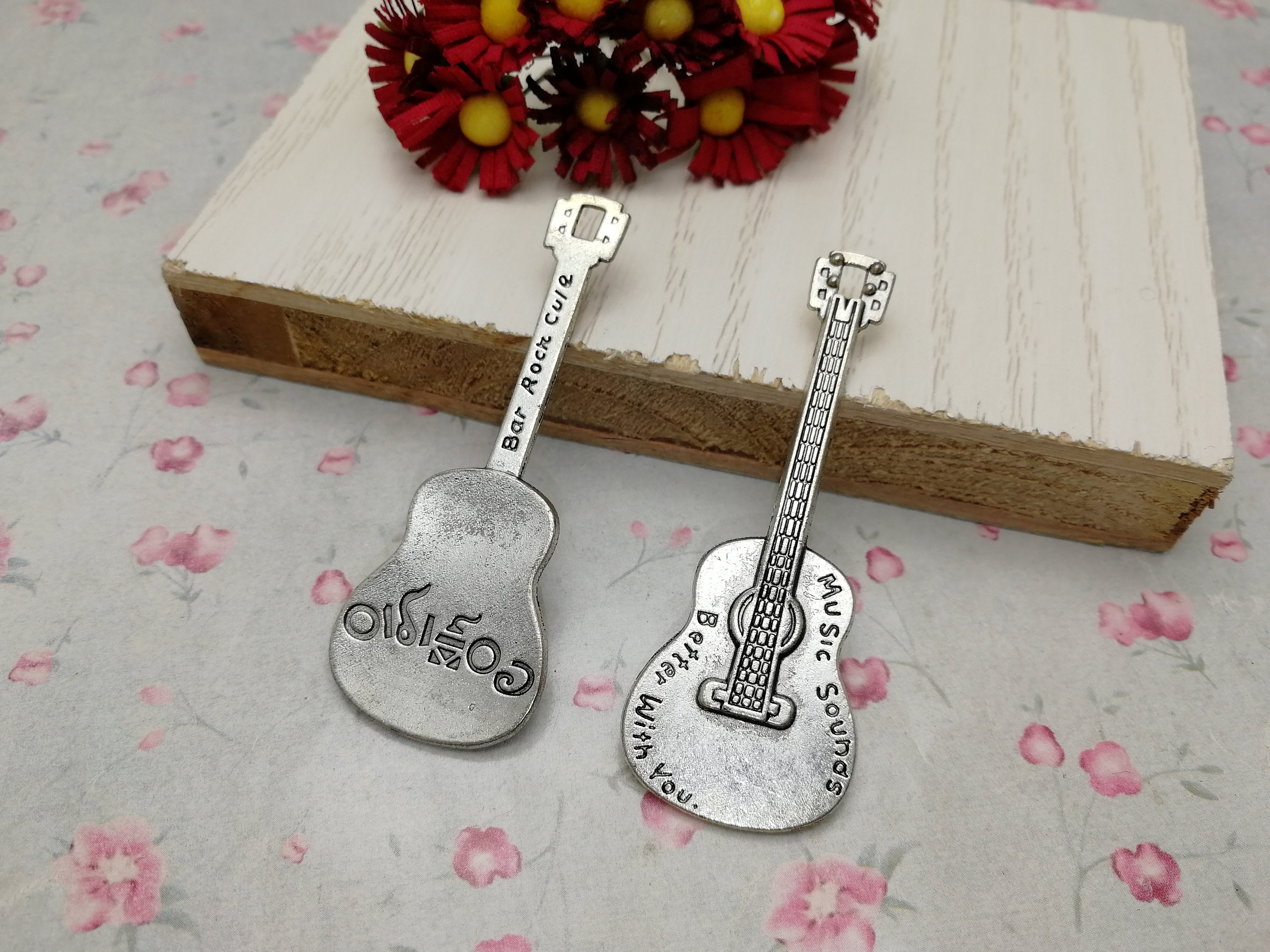 安いそれに目立つ 6/20 Pieces Metal Guitar Bass Pendant Necklace Earring アクセサリー