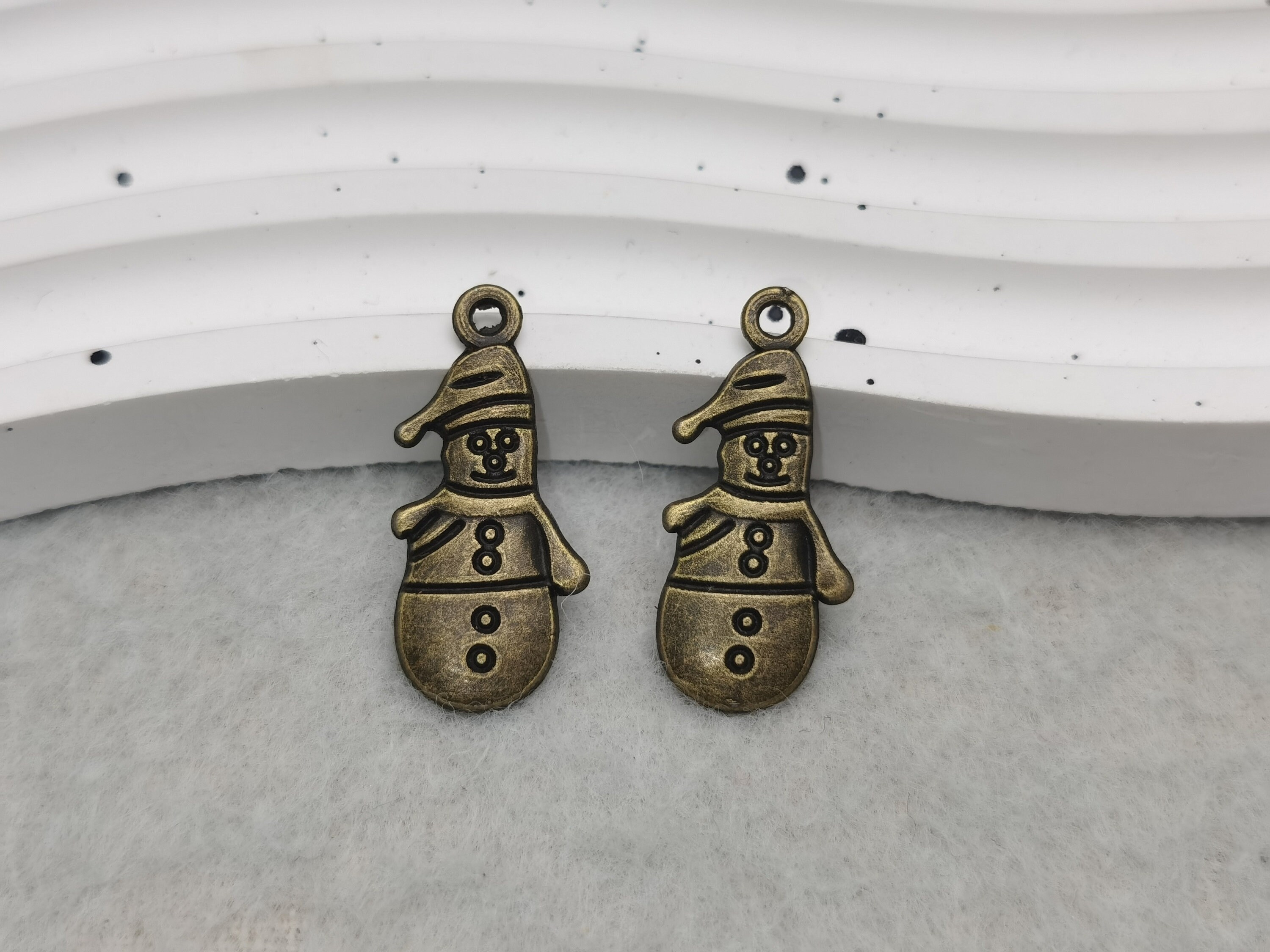 20/100 Pieces Metal Snowman Snow Man Santa Claus Pendant