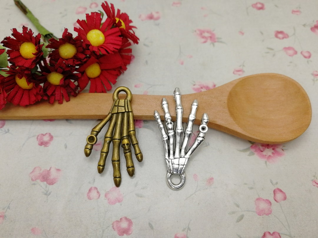 40 Stück Totenkopf Perlen Set - 4 Farben Für Schmuck & Deko